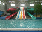 室內(nèi)水上樂園滑梯